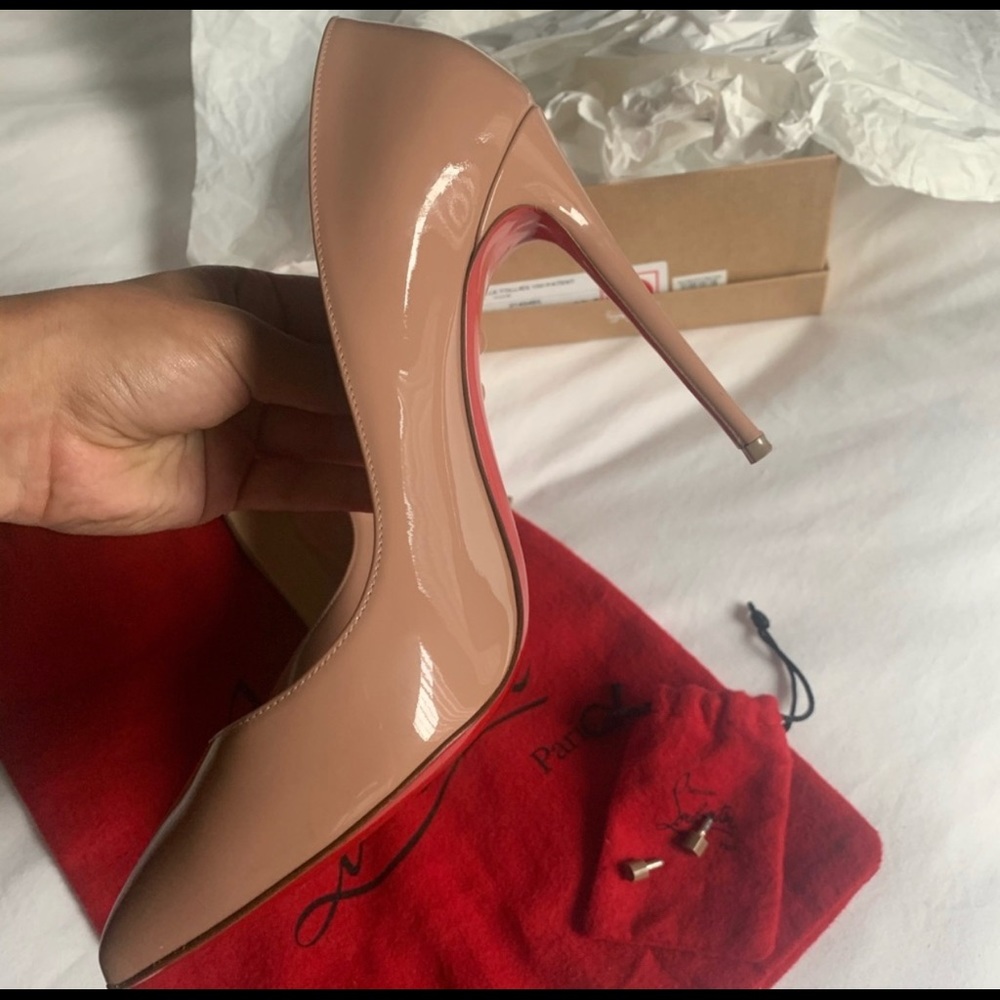 Sold -Christian Louboutin Pigalle Follies 100mm